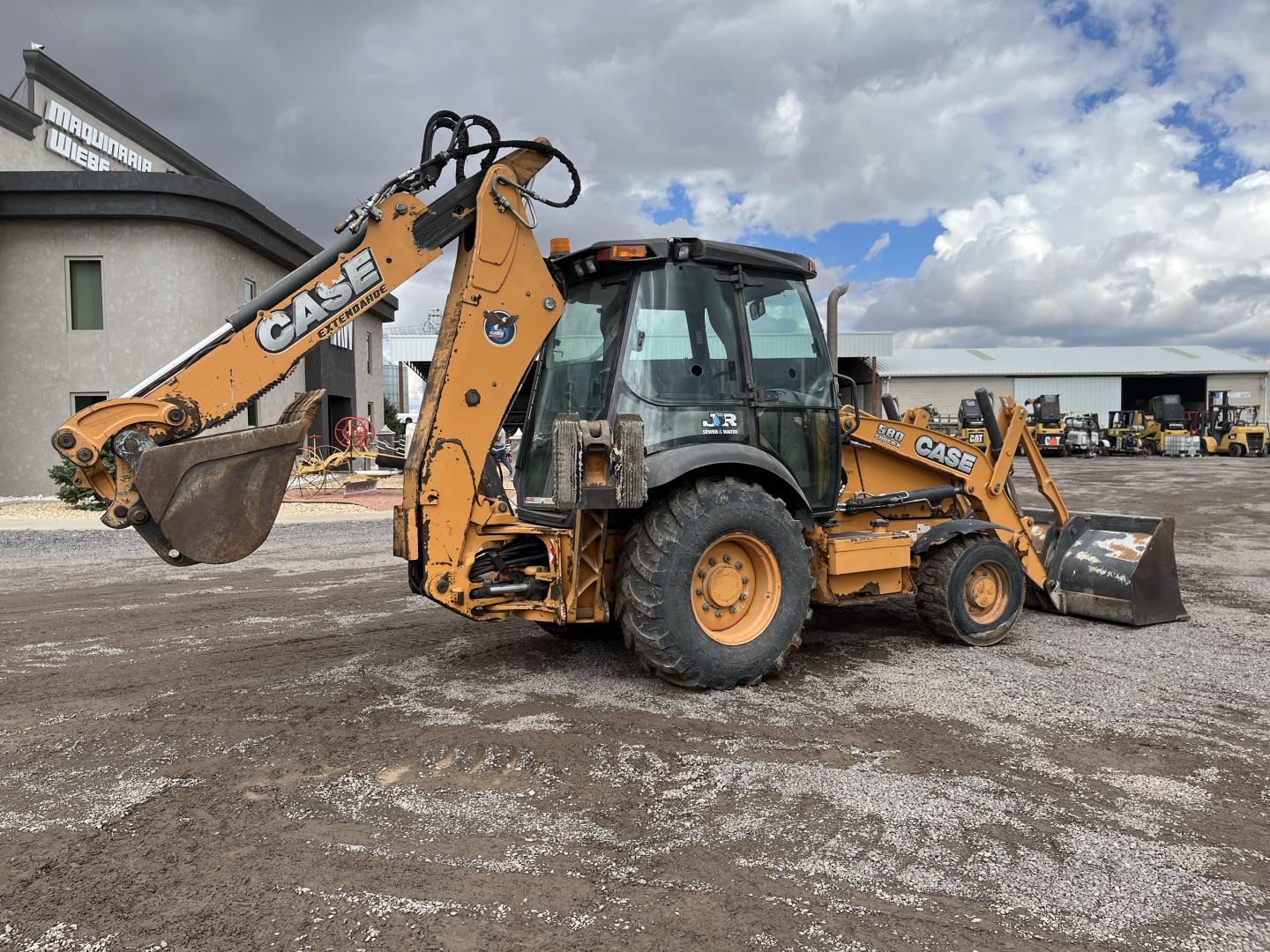 ./imagenes/INVOICE/2019/17034/RETROEXCAVADORA CASE 580 SUPER N (3).JPG